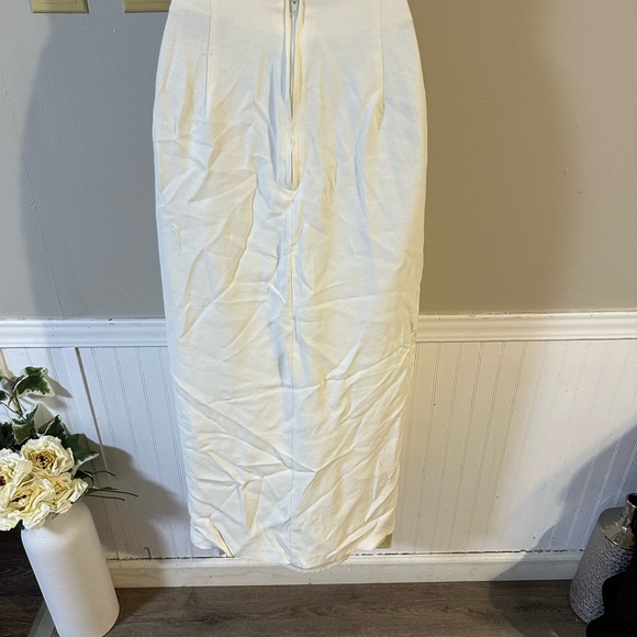 Studio C Cream Pencil Skirt - Picture 6 of 6